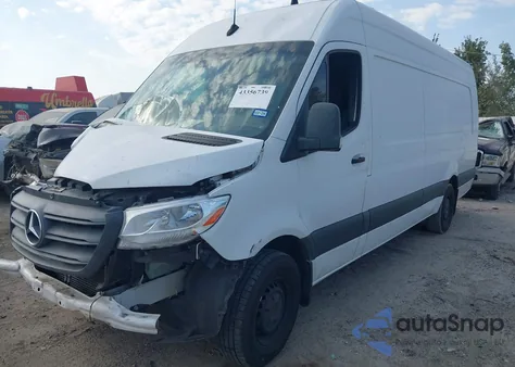2019 Mercedes-Benz Sprinter 2500 High Roof V6 z USA, uszkodzony, nr VIN WD4PF1CD7KP155436